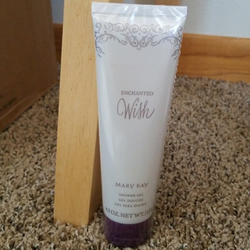 Limited edition enchanted wish shower gel
